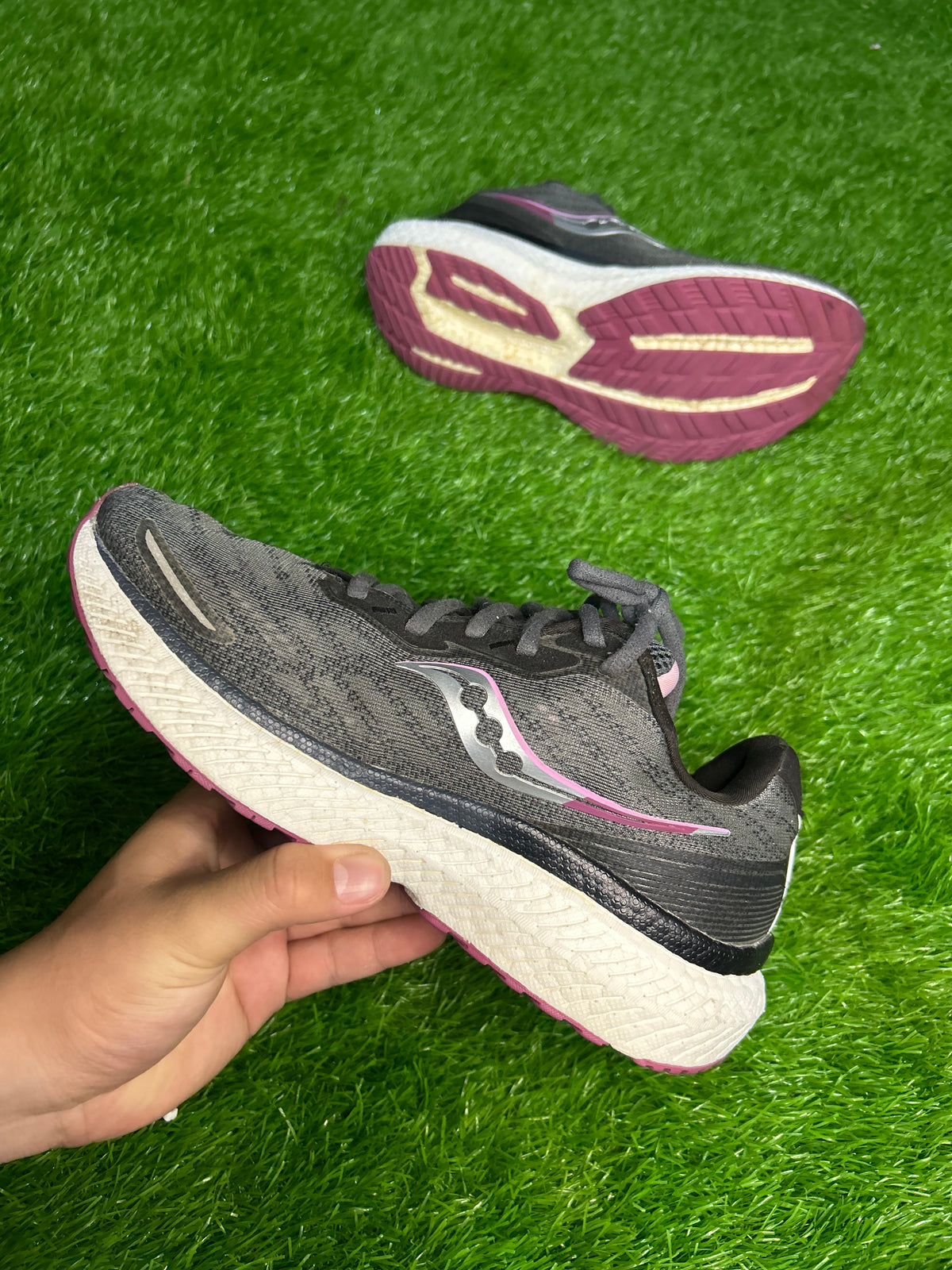 Saucony