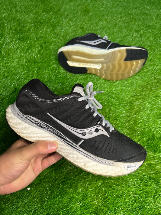 Saucony