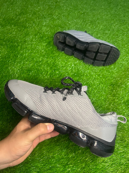 Skechers Trainers
