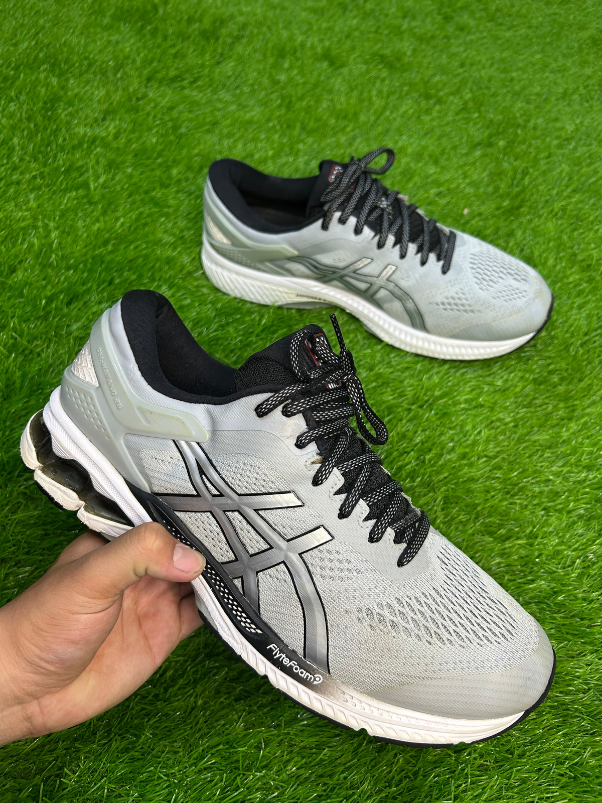 Asics Gel-Kayano 26