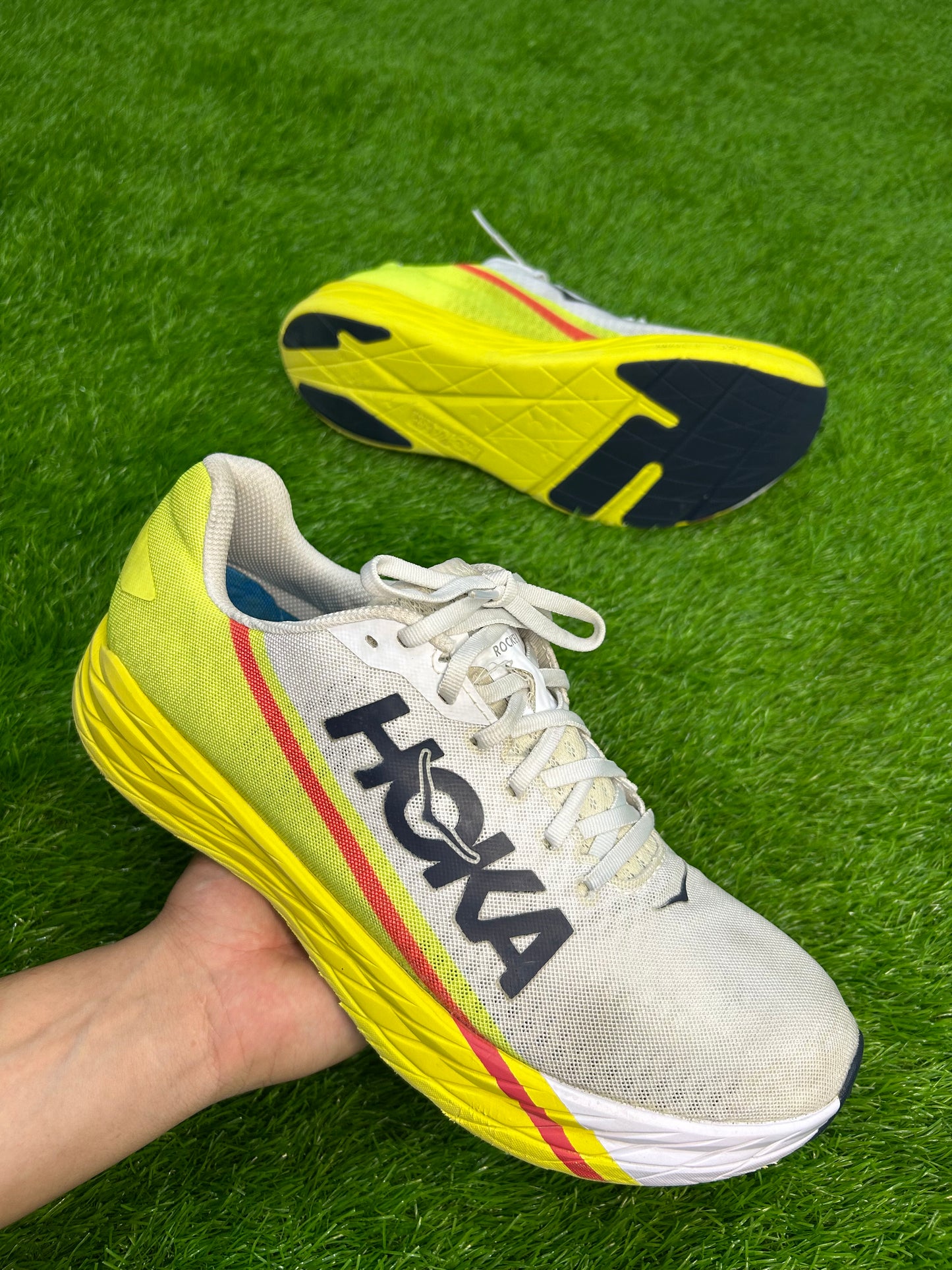 Hoka Rocket X