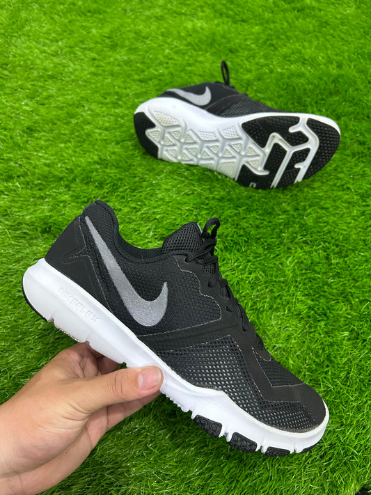 Nike Flex Control II