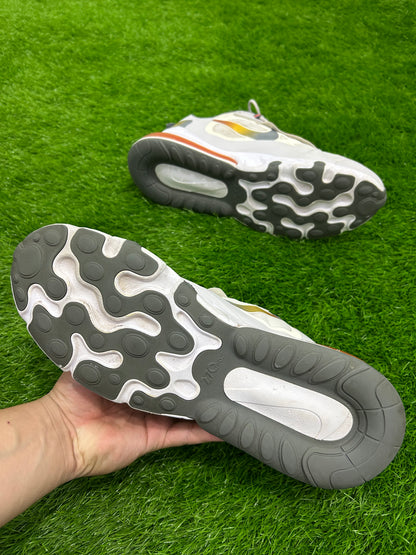Nike AirMax 270 React