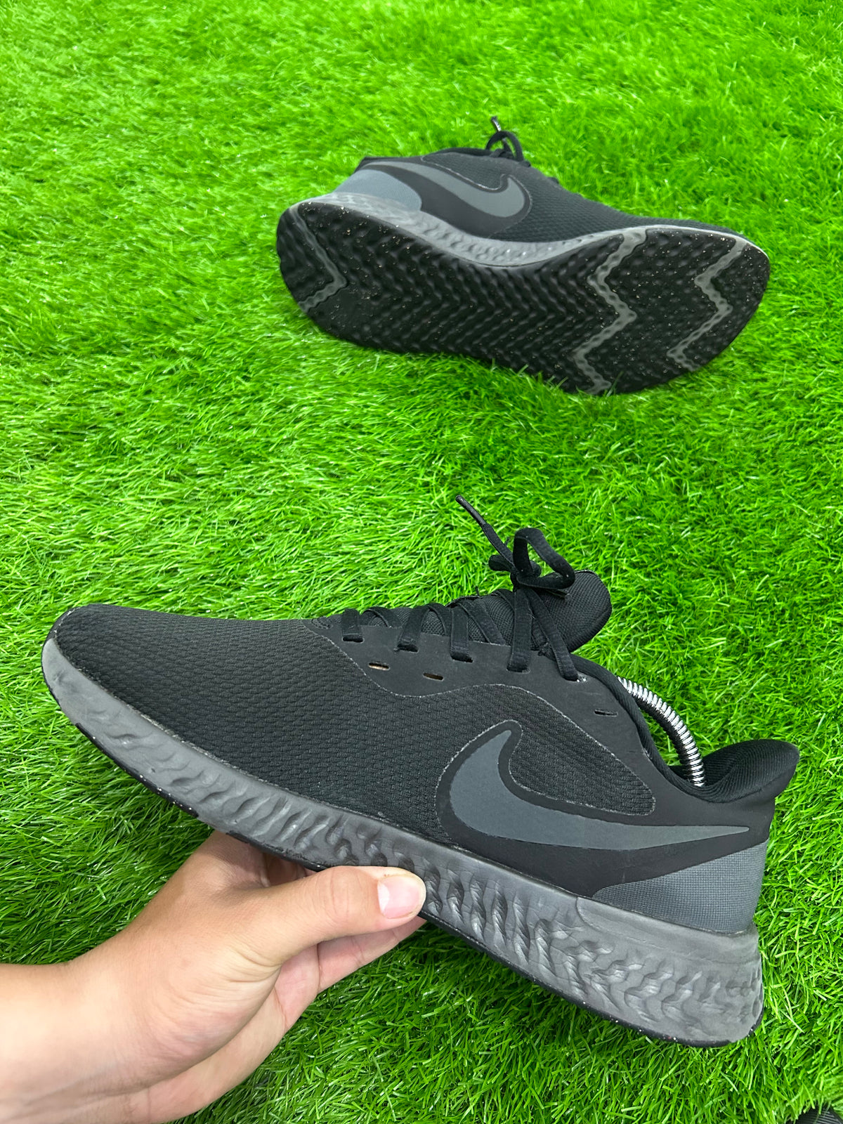 Nike Revolution 5
