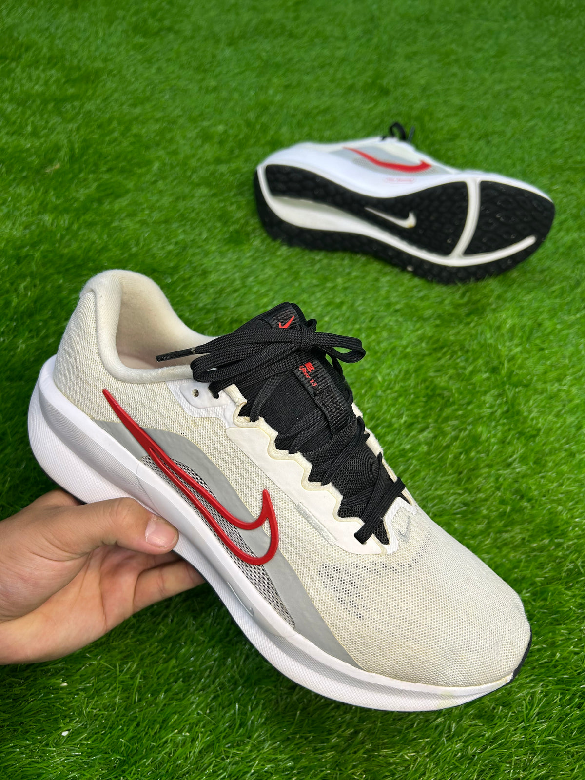 Nike DownShifter 13