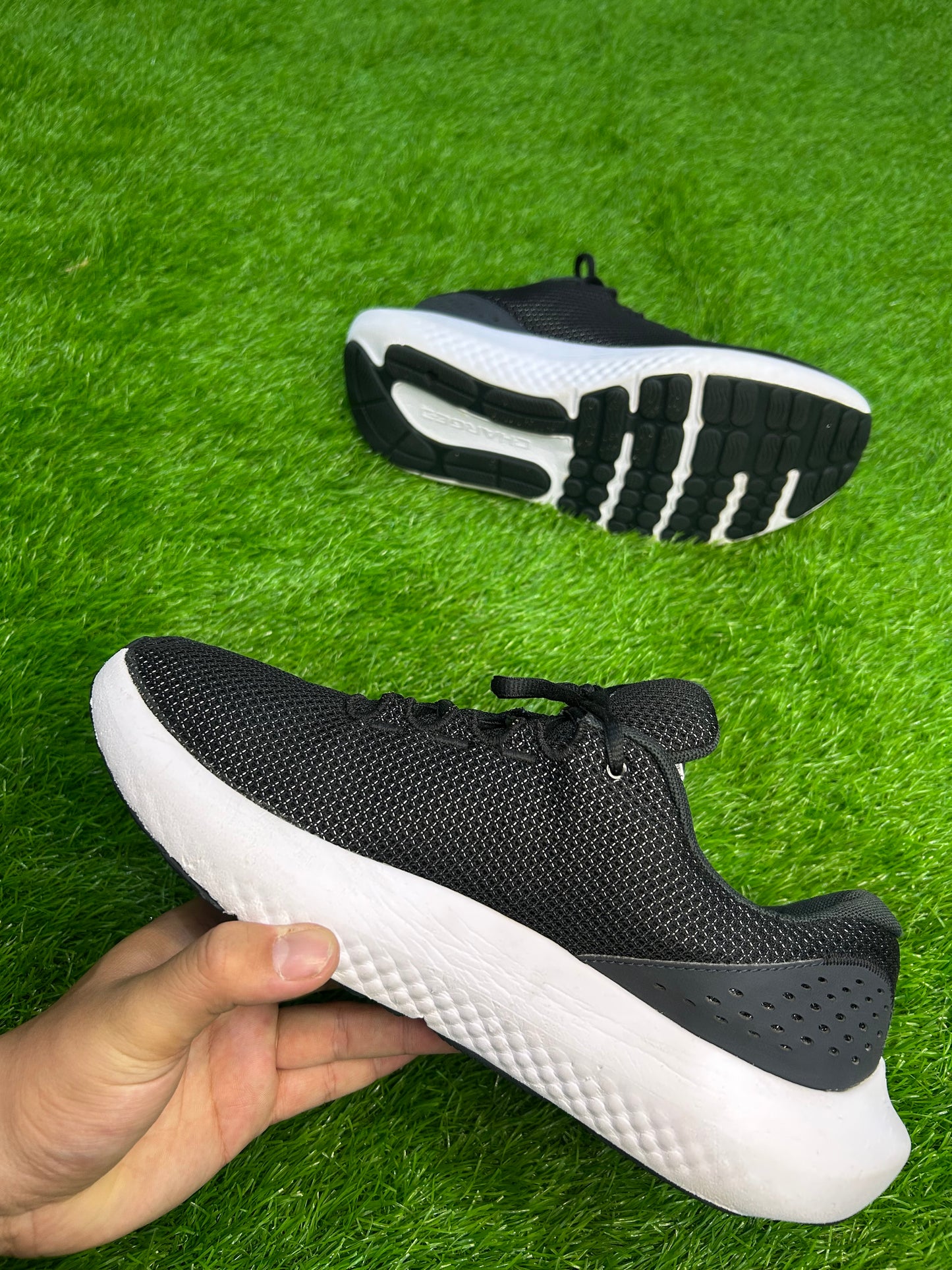 Under Armour Charged Surge 4
