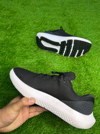 Under Armour Charged Surge 4