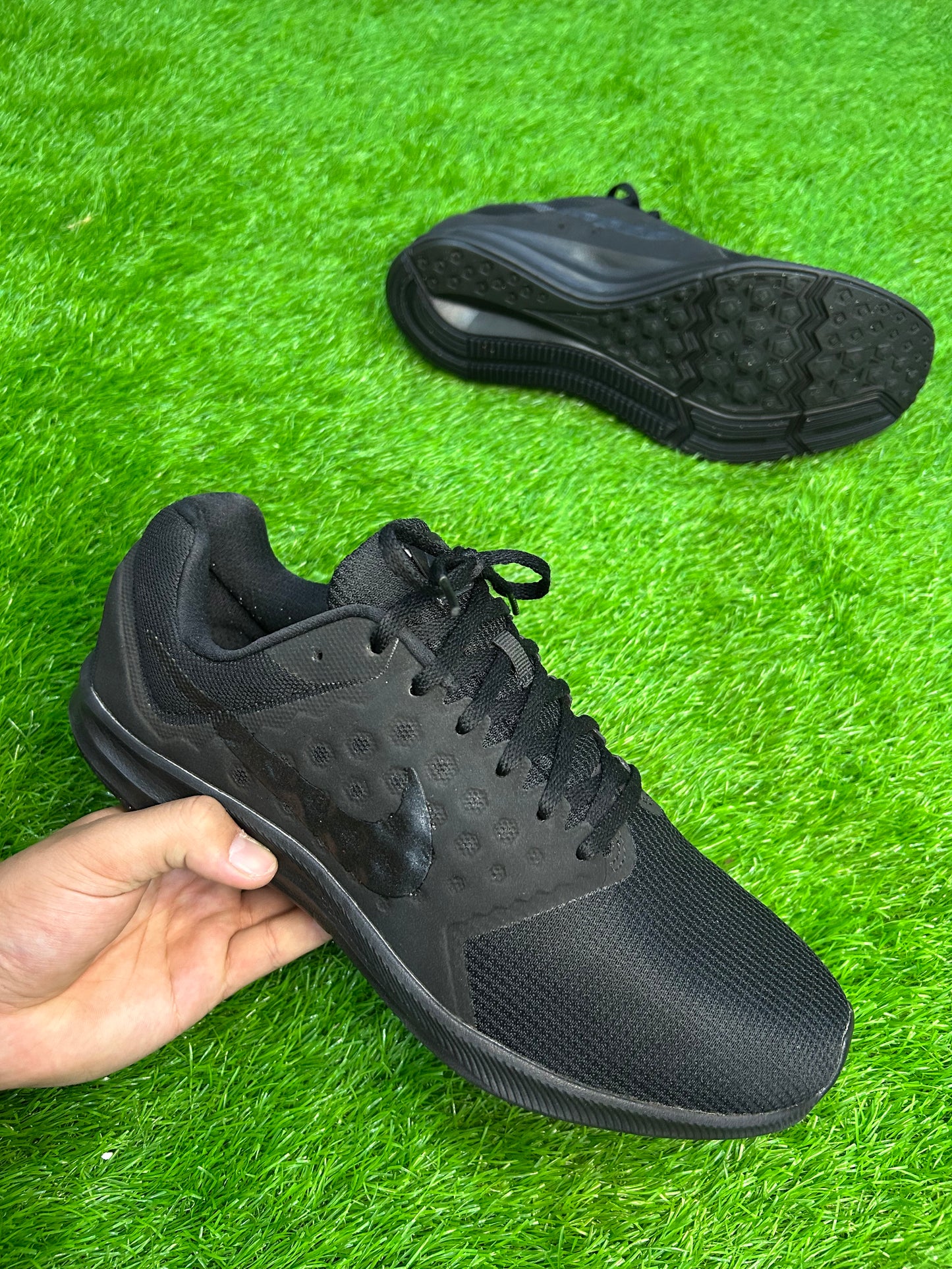 Nike DownShifter 7