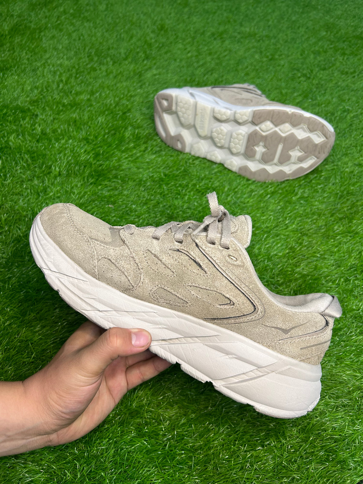 Hoka Clifton L Suede