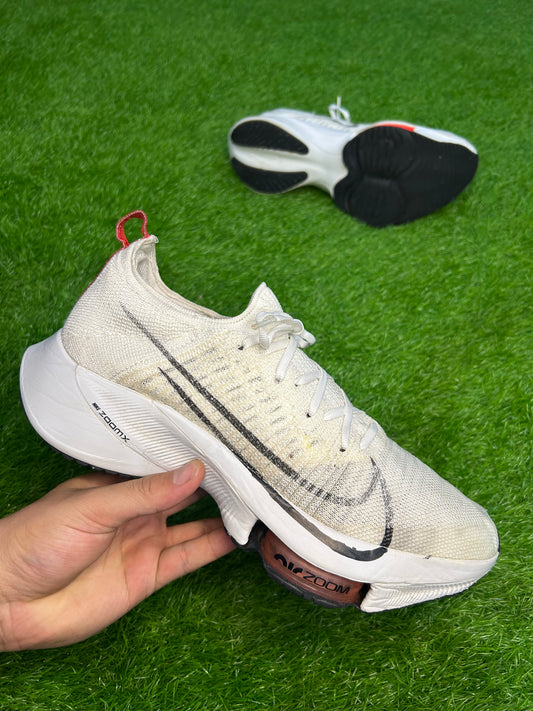 Nike AirZoom Tempo Next% Flyknit