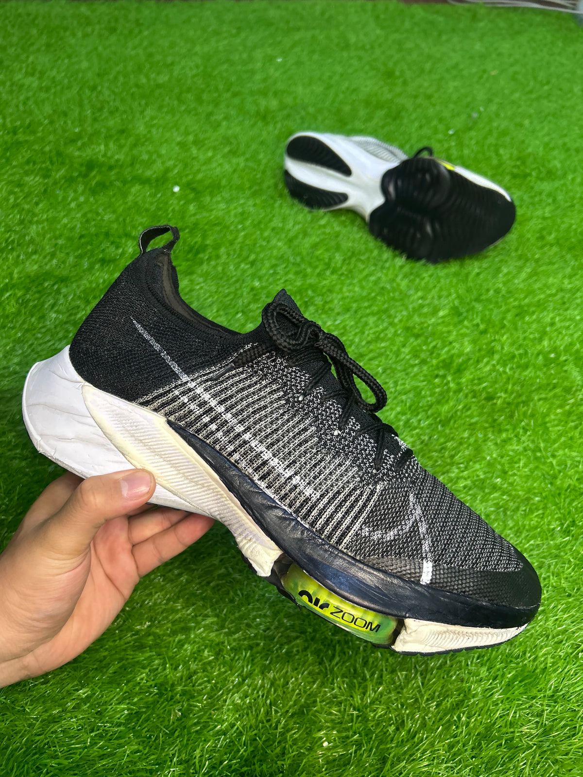 Nike Air Zoom Tempo Next% Flyknit