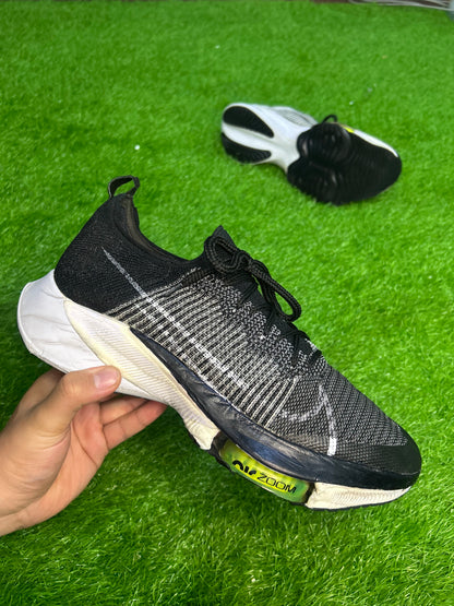 Nike Air Zoom Tempo Next% Flyknit