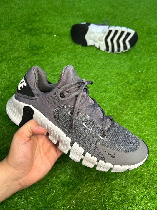Nike Free Metcon 4