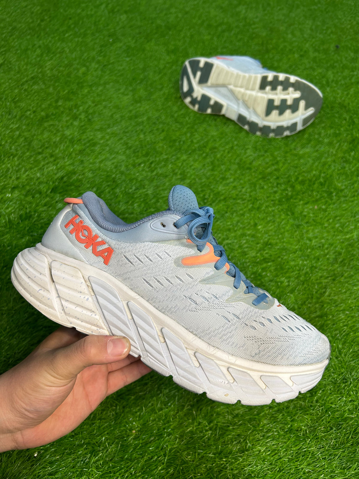 Hoka Gaviota 4