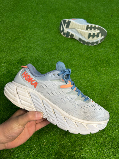 Hoka Gaviota 4