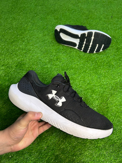 Under Armour UA Charged Surge 4