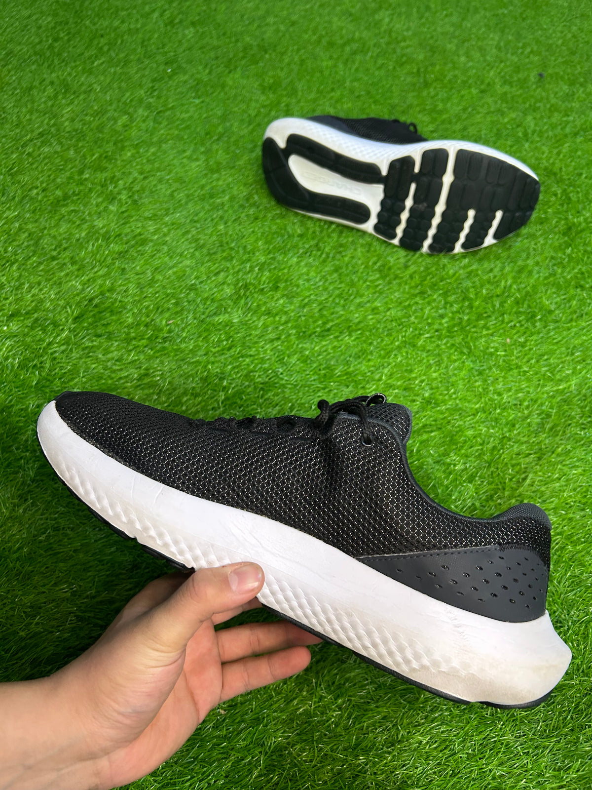 Under Armour UA Charged Surge 4
