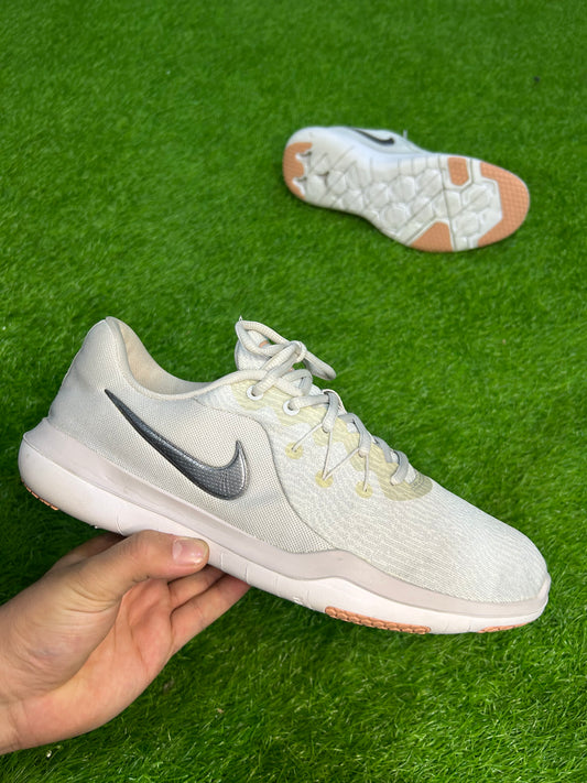 Nike Flex Supreme TR 6