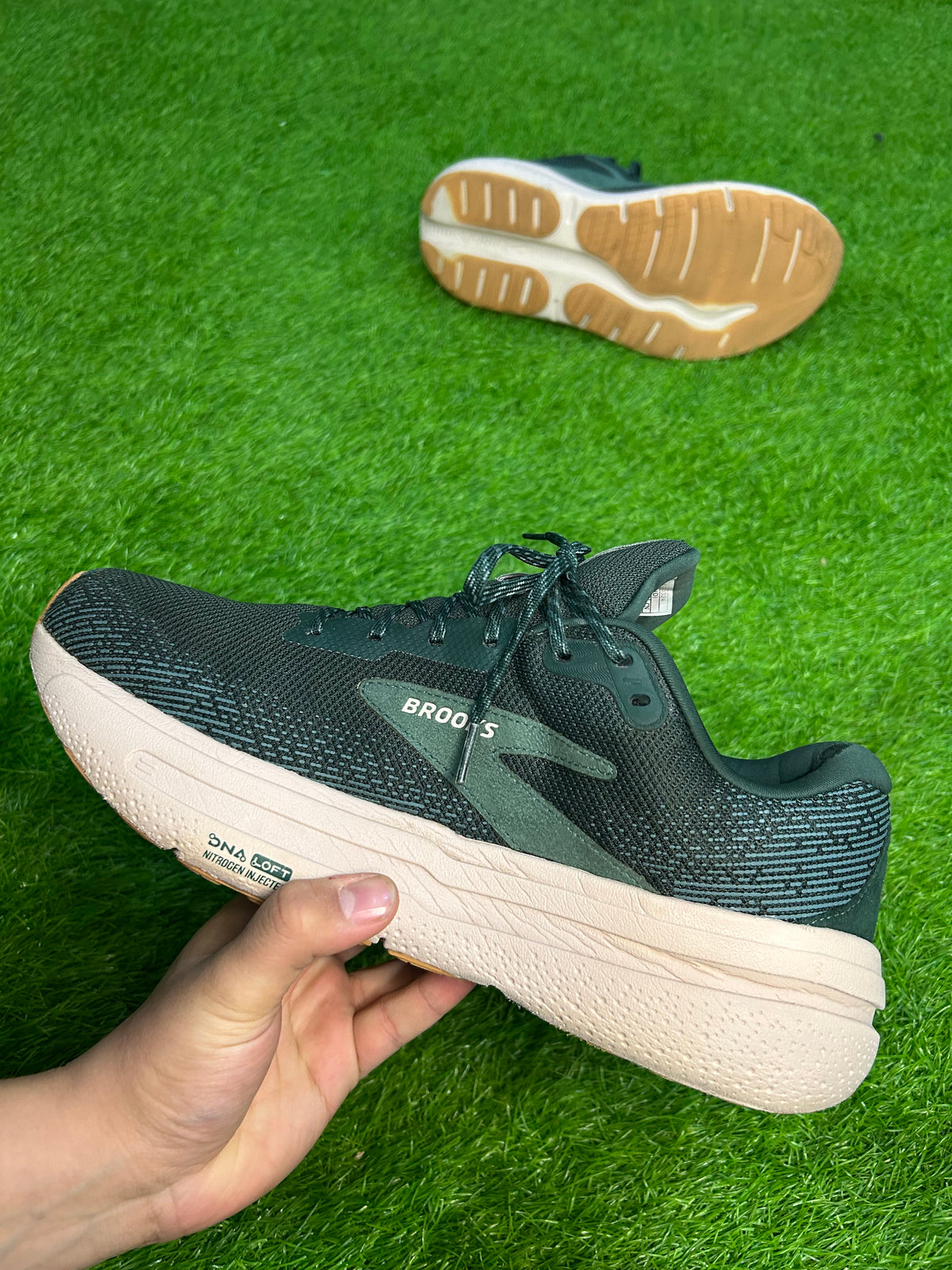 Brooks Ghost Max 2