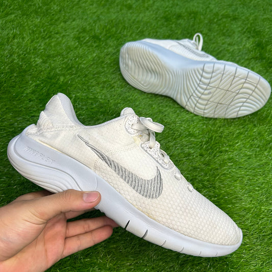 Nike Flex Experience Run 11